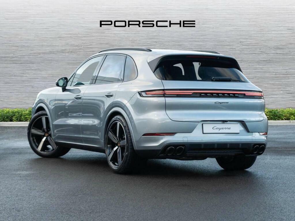 Porsche Cayenne High Wycombe RV75JZE #3