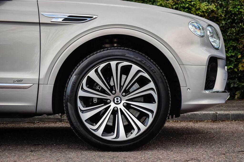 Bentley Bentayga 4.0 V8 First Edition Suv 4Wd Euro Silver #6