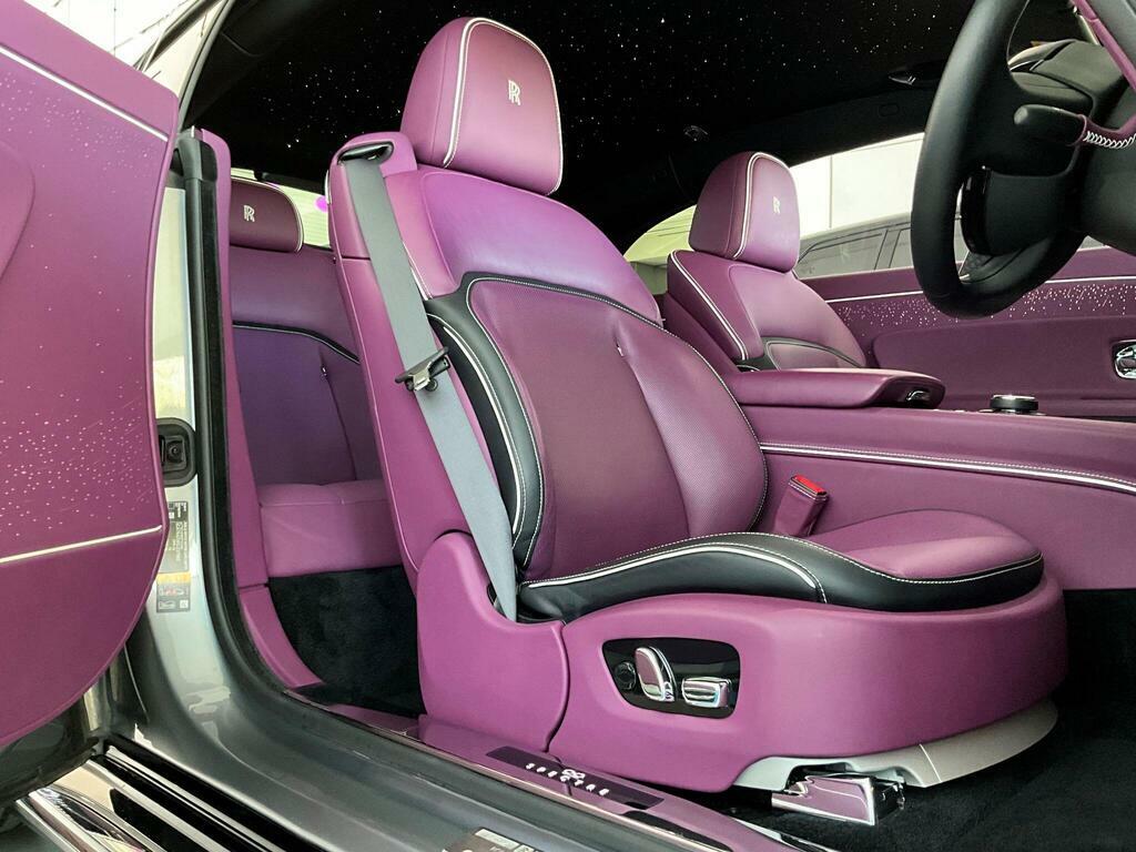 Rolls-Royce Spectre 120Kwh Black Badge Coupe 4Wd 65 HT74VUH Purple #8