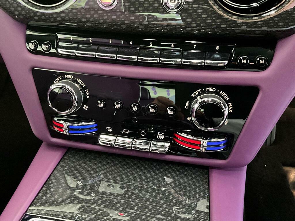 Rolls-Royce Spectre 120Kwh Black Badge Coupe 4Wd 65 HT74VUH Purple #10