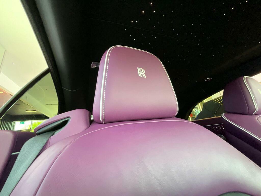 Rolls-Royce Spectre 120Kwh Black Badge Coupe 4Wd 65 HT74VUH Purple #11