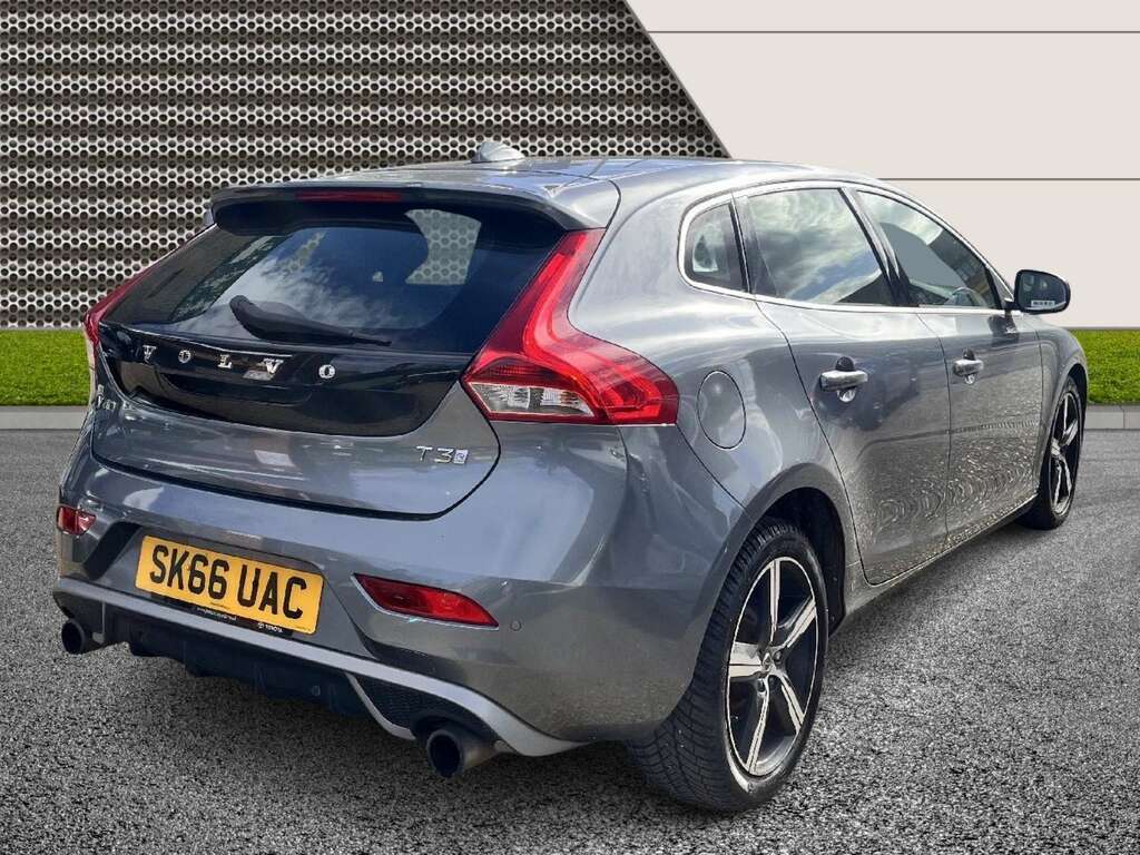 Volvo V40 1.5 V40 R-design T3 Grey #2