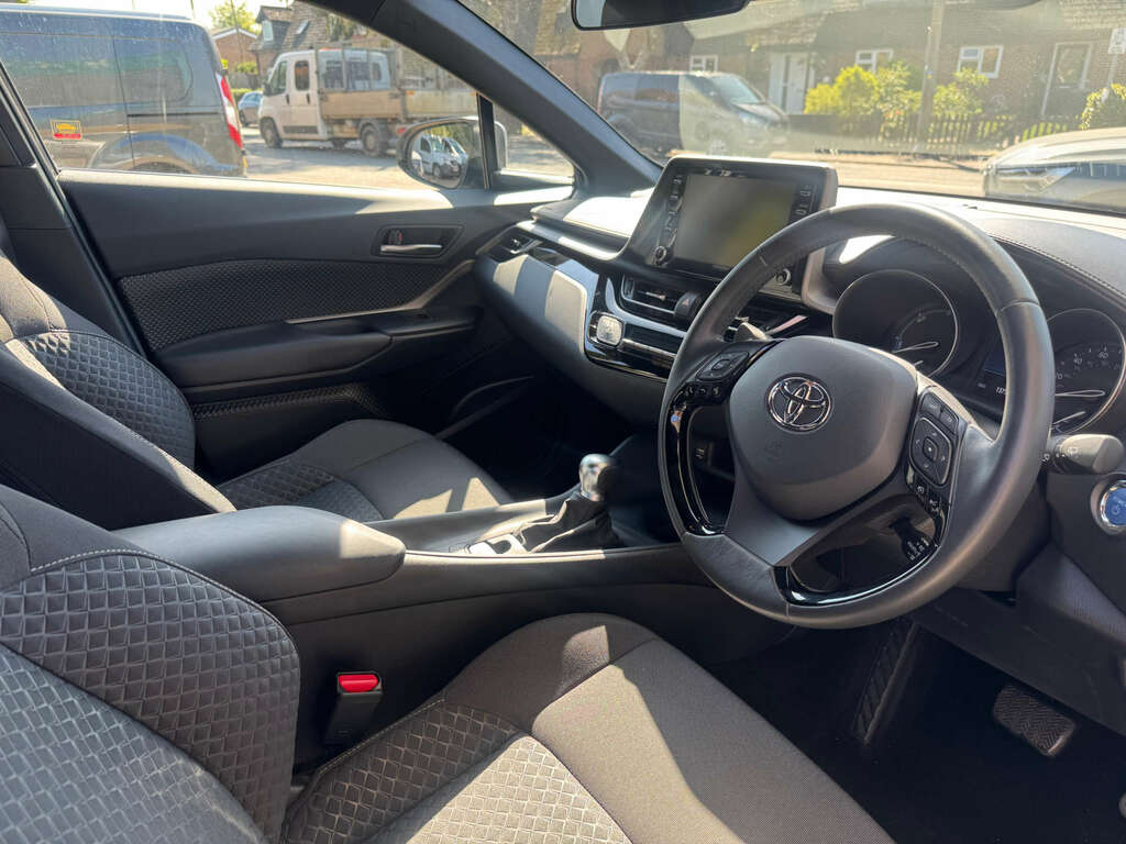Toyota C-Hr 1.8 C-hr Icon Hev Cvt FP22OMO Silver #5