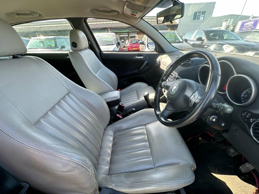 Alfa Romeo 147 3.2 Gta Hatchback 287 G Km 250 Red #18
