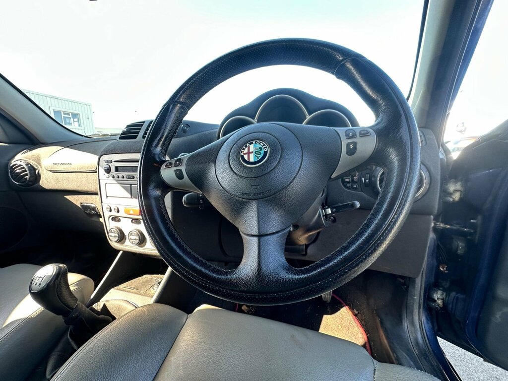 Alfa Romeo 147 3.2 Gta Hatchback 287 G Km 250 Red #16