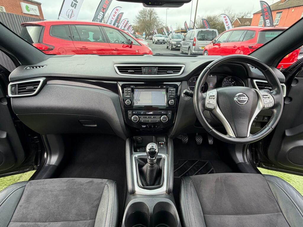 Nissan Qashqai 1.6 Dci N-vision Suv 4Wd Euro 6 Black #2