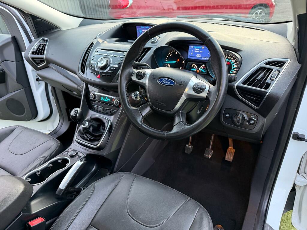 Ford Kuga 2.0 Tdci Titanium X Suv Awd Euro White #3