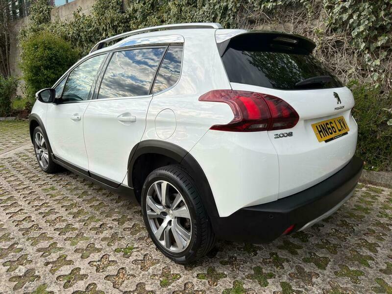 Peugeot 2008 1.2 Puretech Allure Euro HN66LXV White #6
