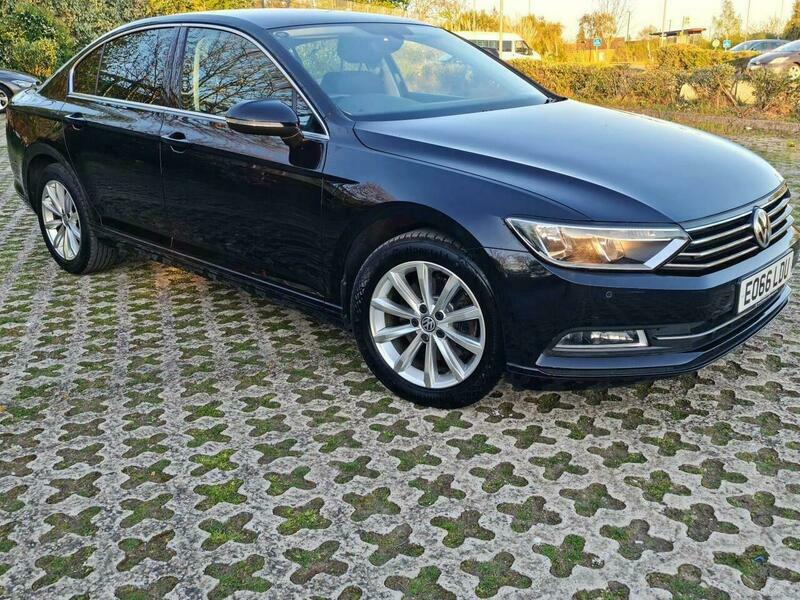 Volkswagen Passat 1.6 Tdi Bluemotion Tech Black