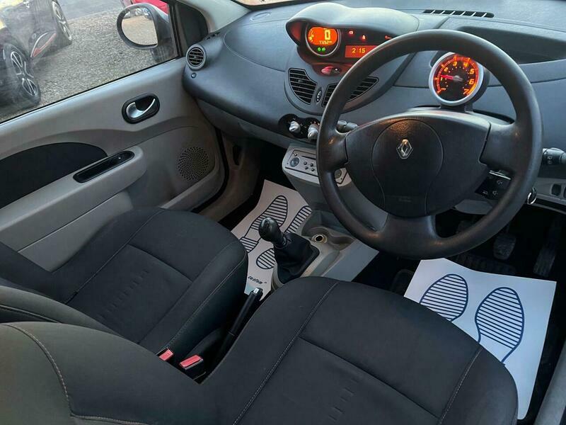 Renault Twingo 1.2 16V Dynamique Euro 4 Orange #17