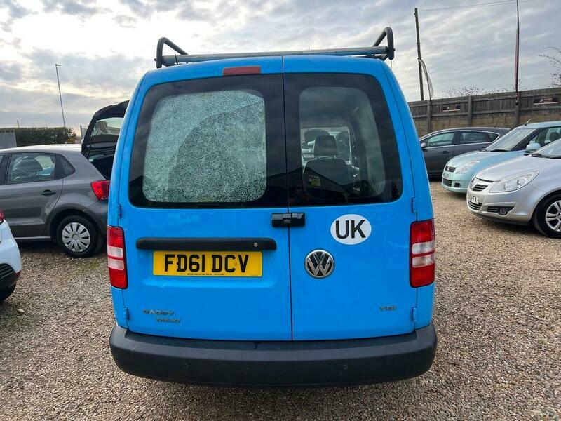 Volkswagen Caddy Maxi 1.6 Tdi C20 Maxi Blue #6
