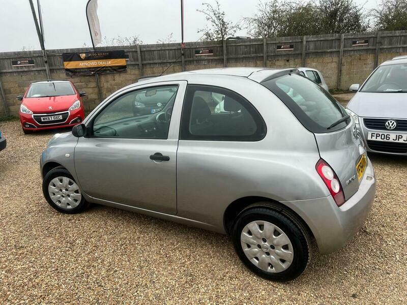 Nissan Micra 1.2 16V S Silver #2