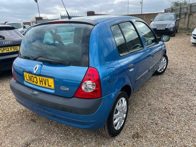 Renault Clio 1.4 16V Expression #5