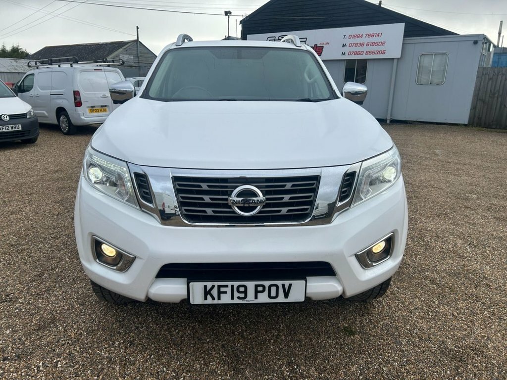Nissan Navara 2.3L Tekna KF19POV White #3