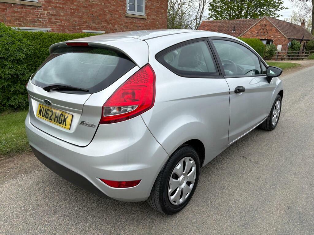 Ford Fiesta 1.25 Studio WU62HGK Silver #6