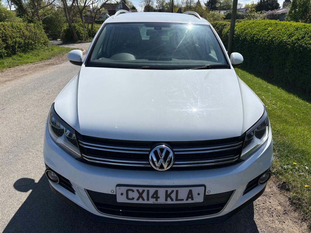 Volkswagen Tiguan 2.0 Tdi Bluemotion Tech Match 2Wd Euro 5 S S CX14KLA White #2