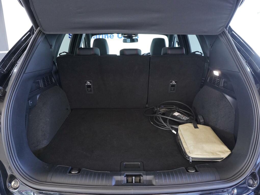 Ford Kuga 2.5 Duratec 14.4Kwh St-line X Edition Suv Petr YP73MVE Black #6