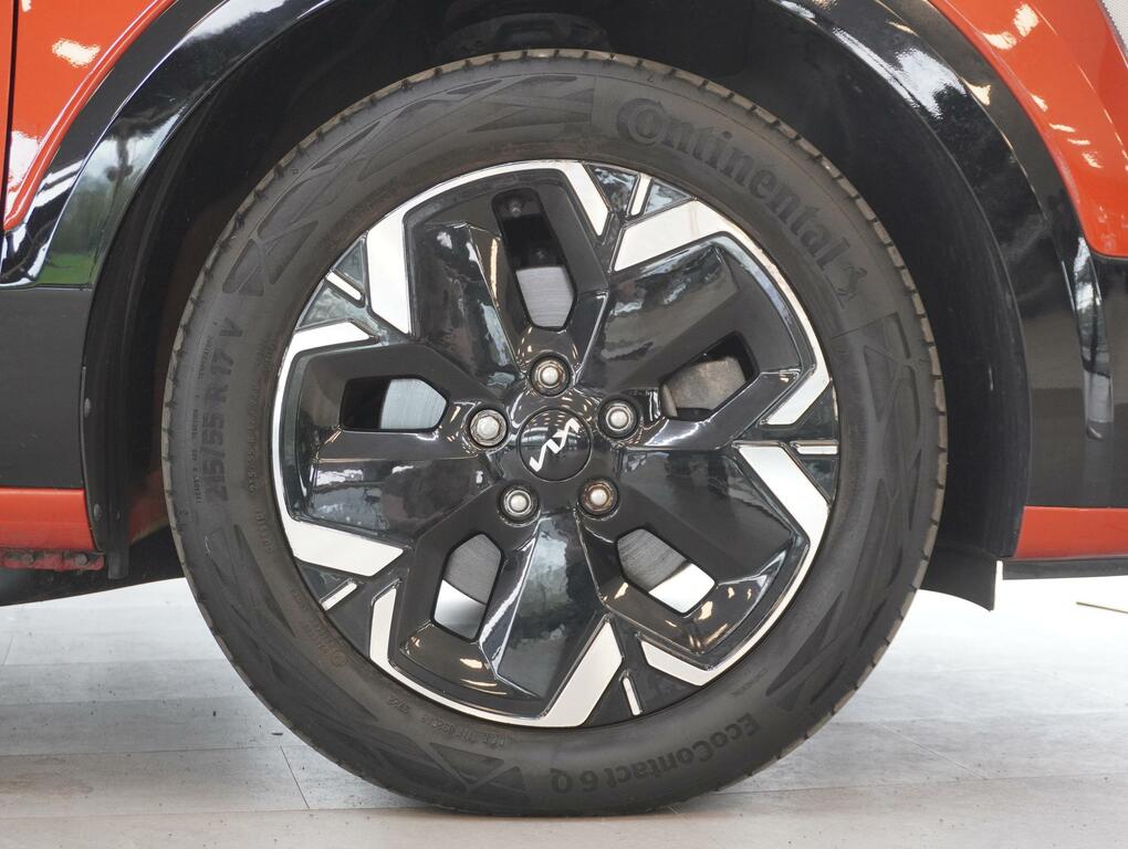 Kia e-Niro 64.8Kwh 3 Suv 201 Bhp BF23AUP Orange #2