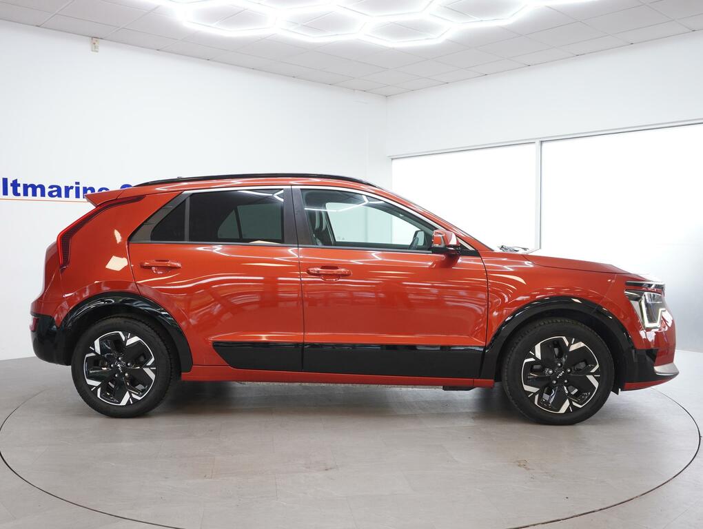 Kia e-Niro 64.8Kwh 3 Suv 201 Bhp BF23AUP Orange #4