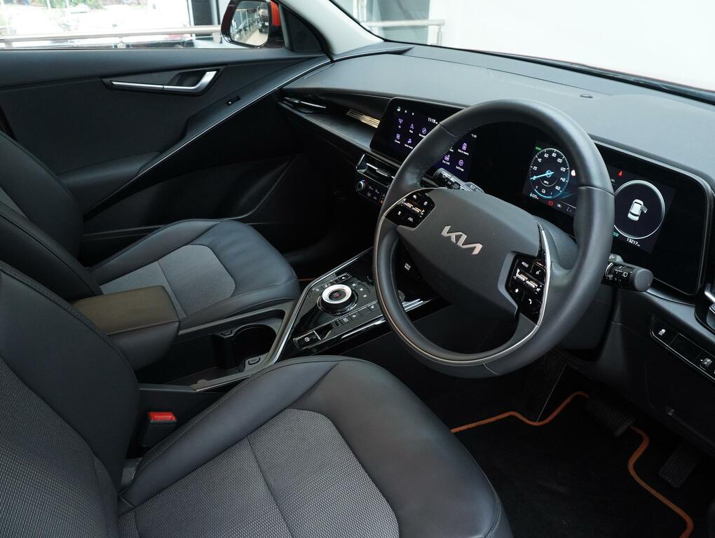 Kia e-Niro 64.8Kwh 3 Suv 201 Bhp BF23AUP Orange #3
