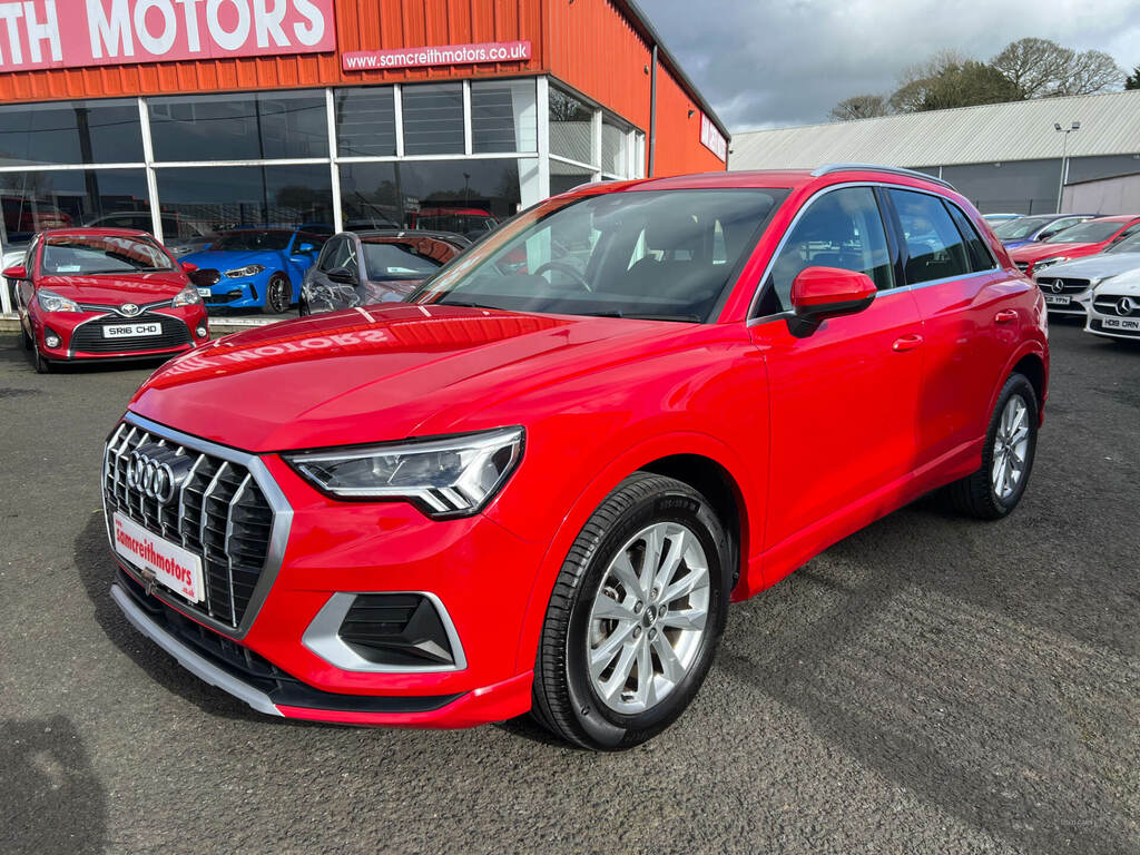Audi Q3 35 Tfsi Sport S Tronic LT19GJY Red #3