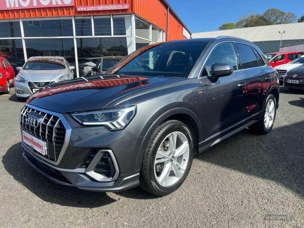 Audi Q3 35 Tdi S Line S Tronic EJ20EAY Grey #3