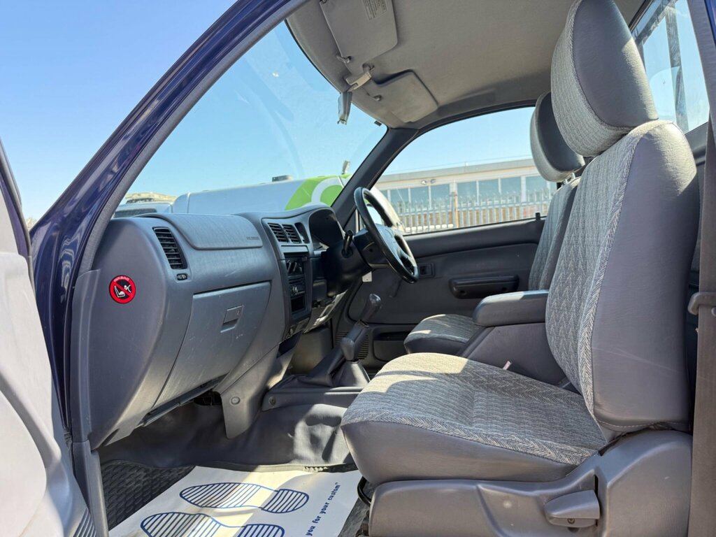 Toyota HILUX 280 VX Double Cab Silver #6