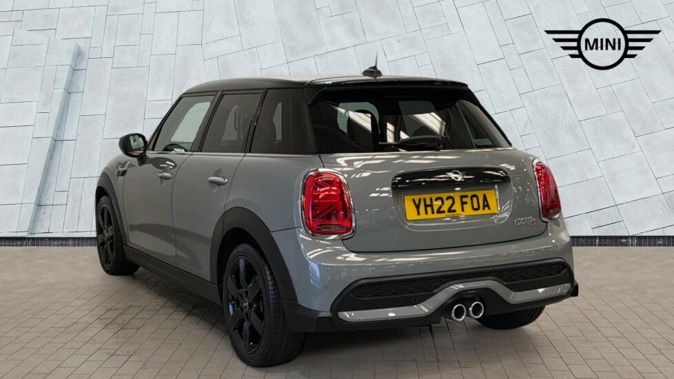 Mini Hatch 5-Door Hatch Cooper S Classic YH22FOA Grey #3