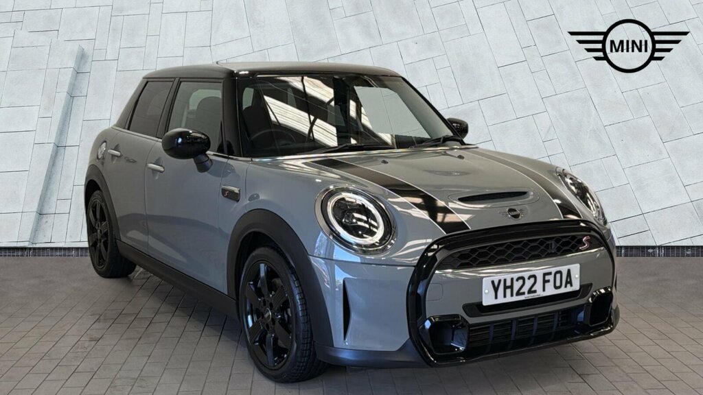 Mini Hatch 5-Door Hatch Cooper S Classic YH22FOA Grey #2