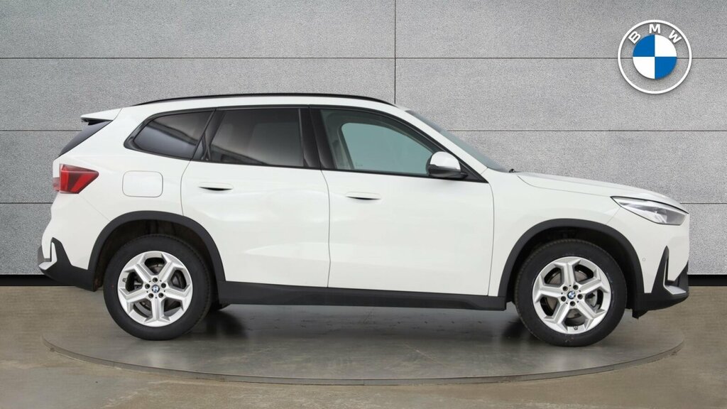 BMW X1 X1 Sdrive18d Sport YH75MKU White #5