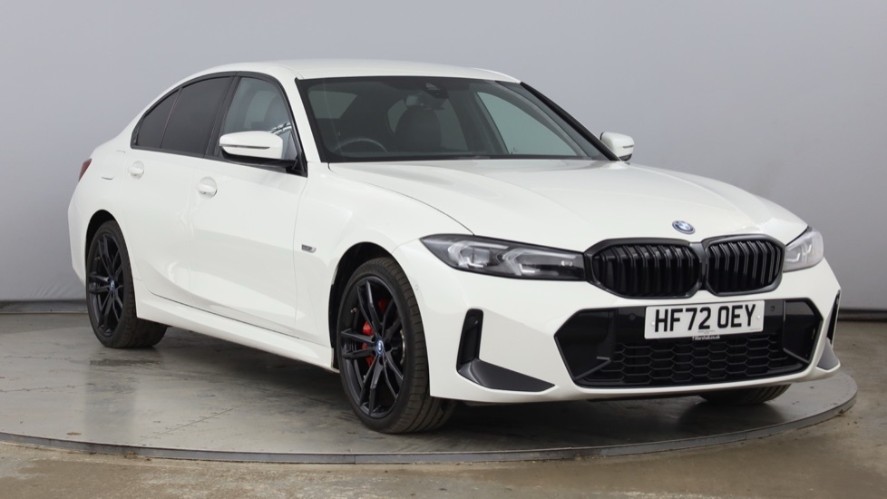 BMW 3 Series 330E M Sport Saloon White