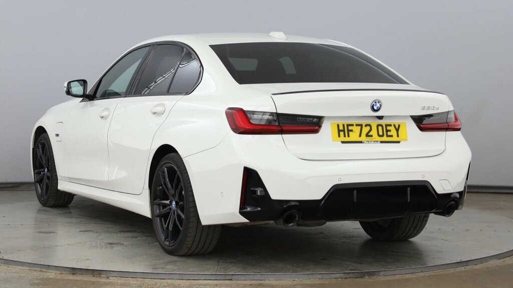 BMW 3 Series 330E M Sport Saloon HF72OEY White #3