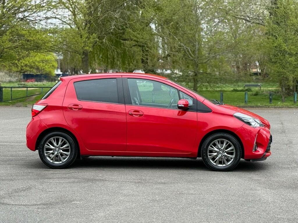 Toyota Yaris Hatchback 1.0 Vvt-i Icon Euro 6 202020 LL20HZY Red #6