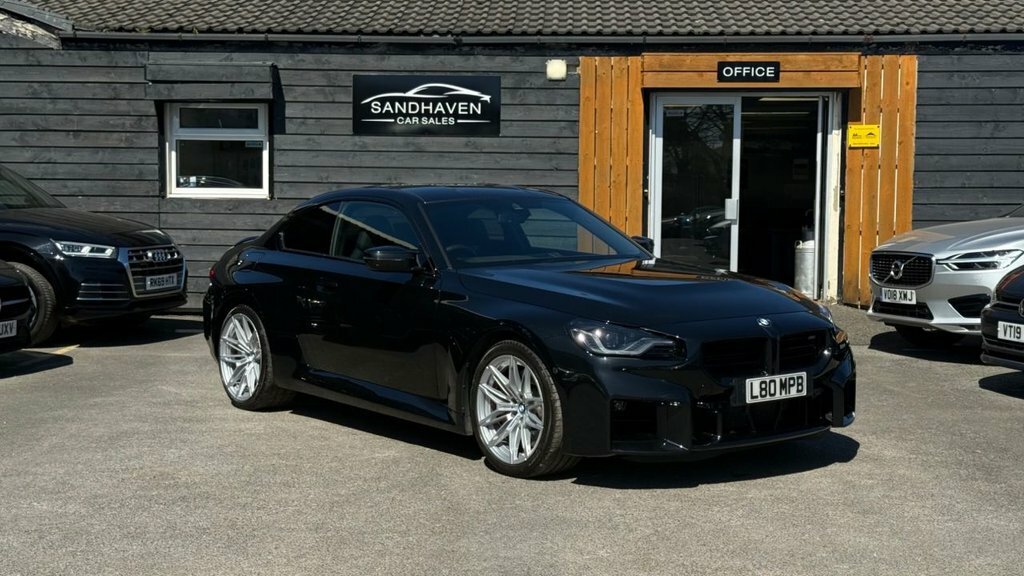 BMW M2 3L Null Black
