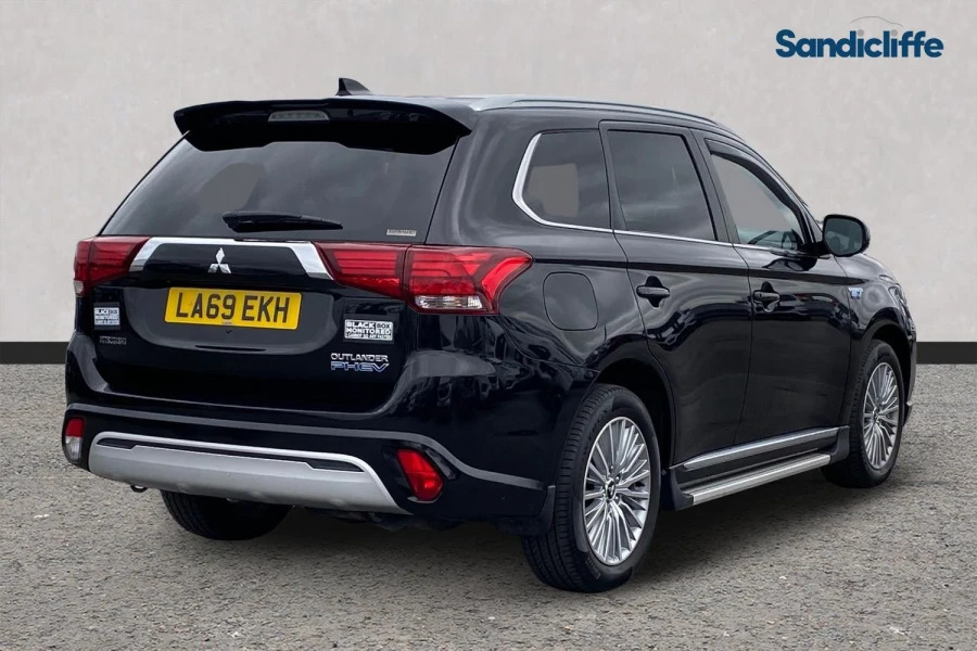 Mitsubishi Outlander Outlander 2.4 Phev 4H Estate Black #4