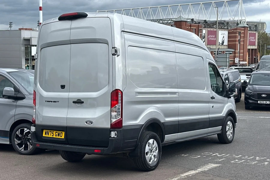 Ford Transit Custom Transit Limited Van 350 L3 2.0L Ecoblue 165Ps Fwd WN75GWO Silver #4