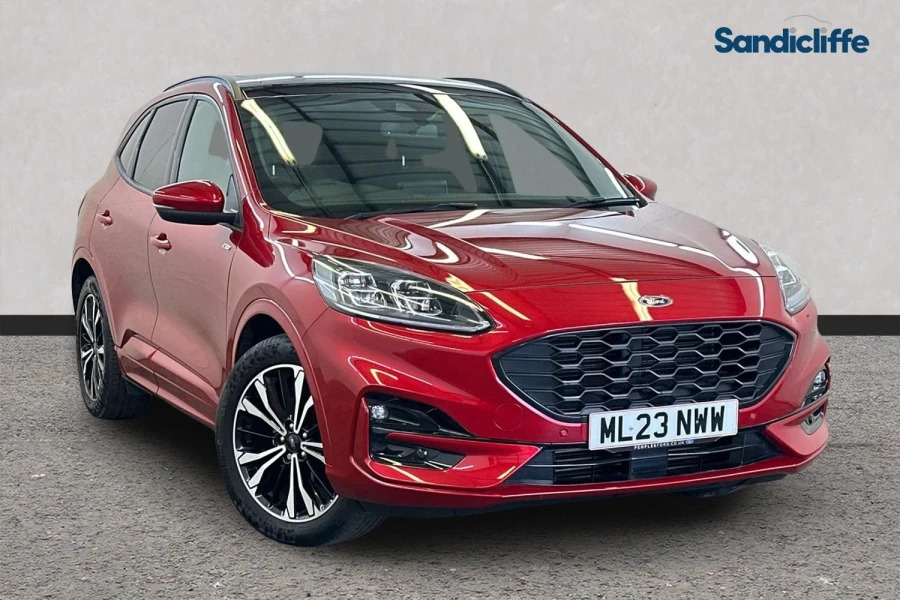 Ford Kuga Kuga St-line X Edition 1.5L Ecoboost 150Ps Red