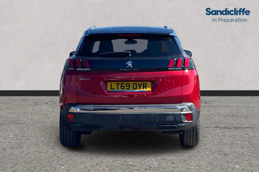 Peugeot 3008 3008 1.5 Bluehdi Allure Estate LT69OYR Red #3
