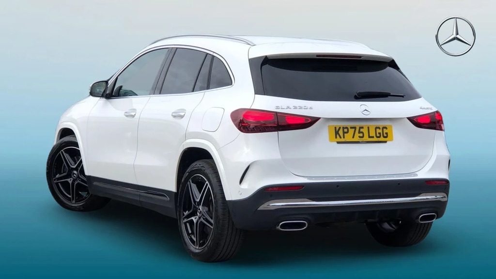 Mercedes-Benz GLA Class Gla 220 Amg Line Exec D 4 KP75LGG White #2