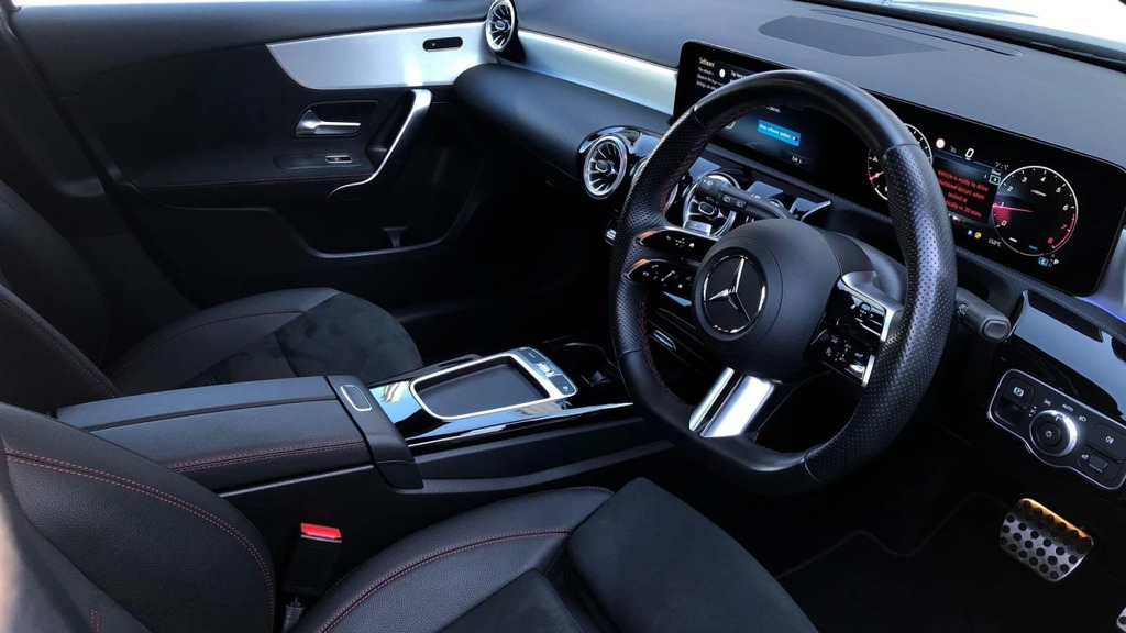 Mercedes-Benz A Class A 180 Amg Line Premium Mh HD73DFE Grey #3