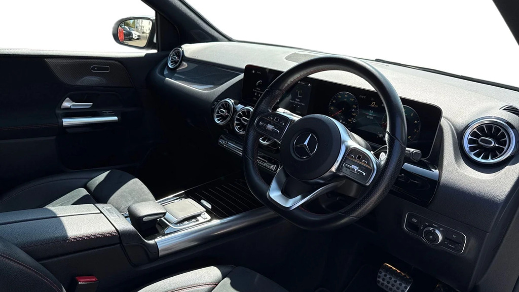 Mercedes-Benz B Class B 220 Amg Line Premium 4M White #3