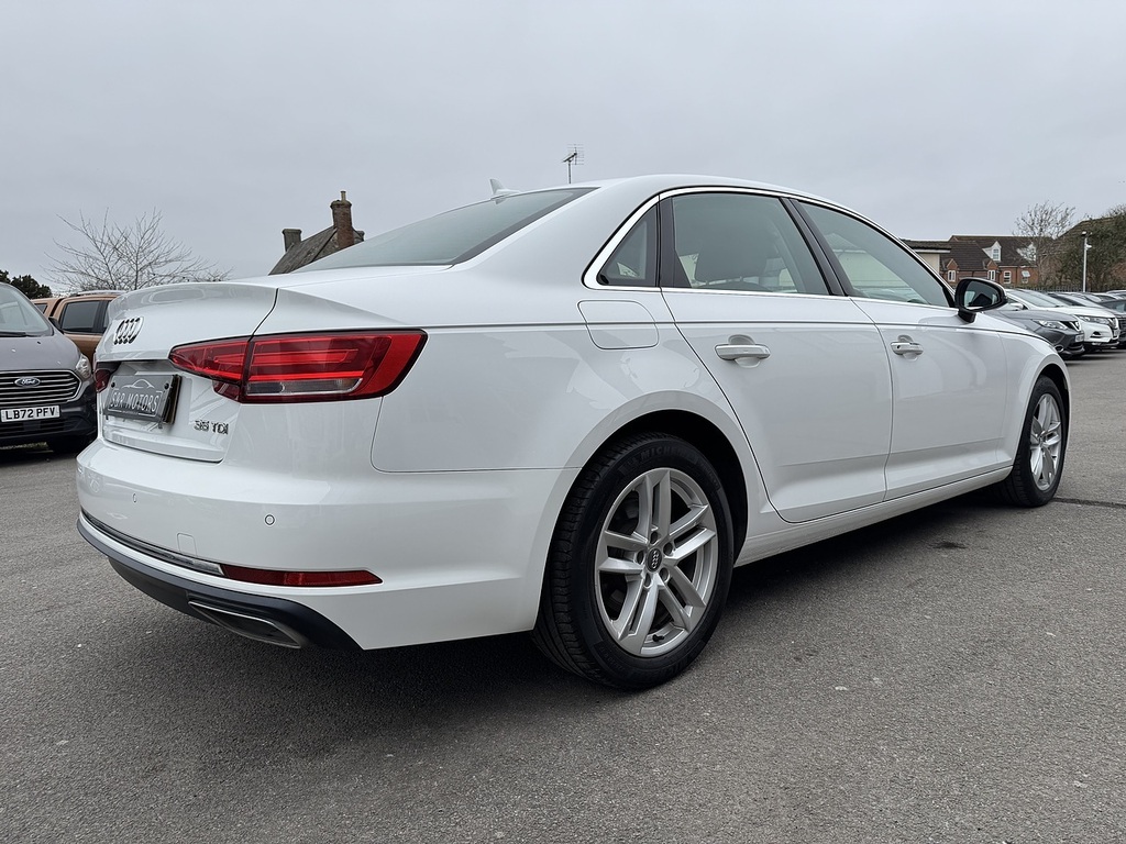 Audi A4 Tdi Se MD19WZL White #4