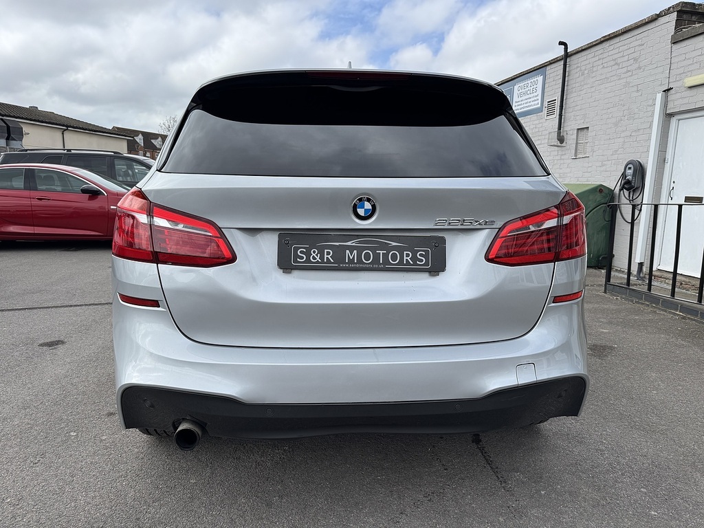 BMW 2 Series Active Tourer 225Xe M Sport CH18FMZ Silver #5