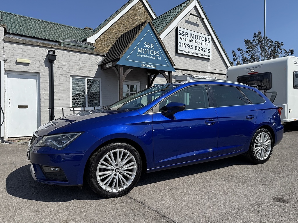 Seat Leon Tsi Xcellence Lux HK19XVM Blue #2