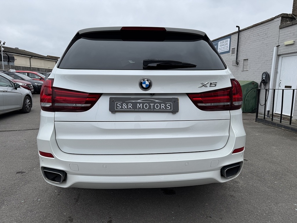 BMW X5 30D M Sport YK67UJU White #5