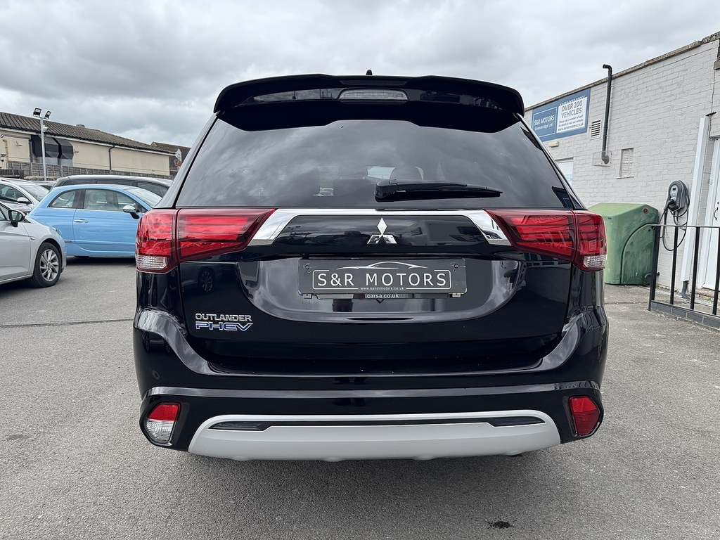 Mitsubishi Outlander H Twinmotor Dynamic FV69YHY Black #5