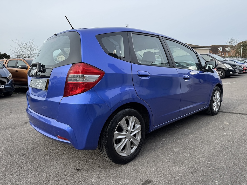 Honda Jazz I-vtec Es Blue #4
