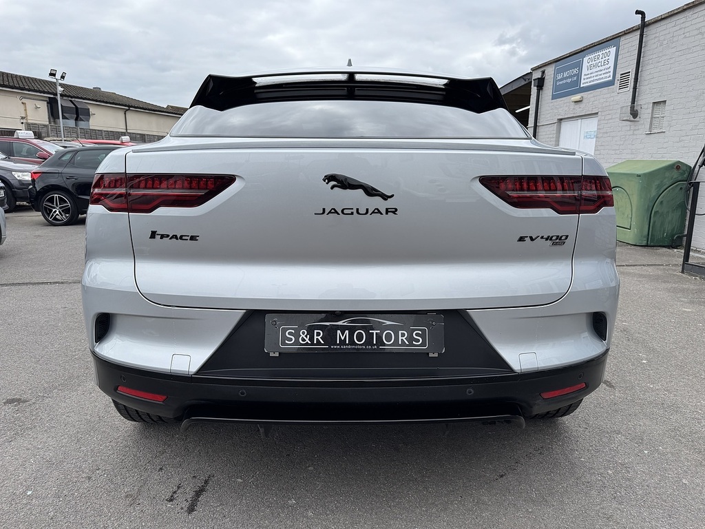 Jaguar I-Pace 400 Hse Black AU22NBK Silver #5