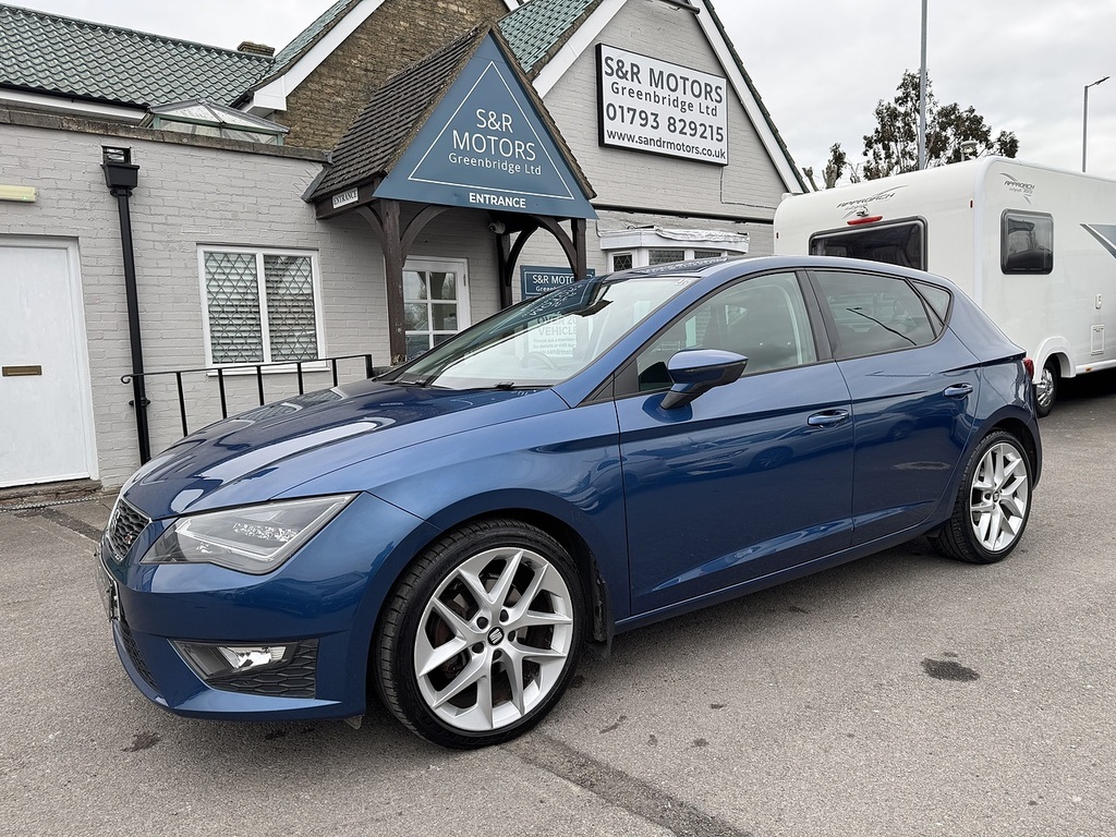Seat Leon Ecotsi Fr KX16JWL Blue #2