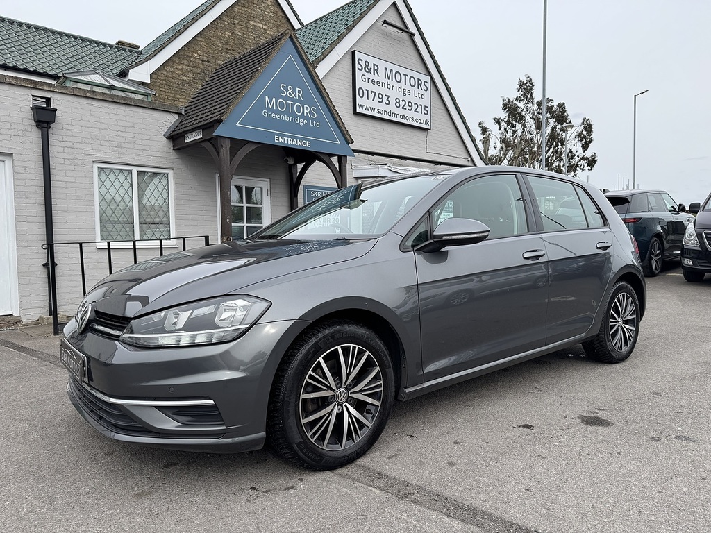 Volkswagen Golf Tsi Se Nav GL67KNX Grey #2